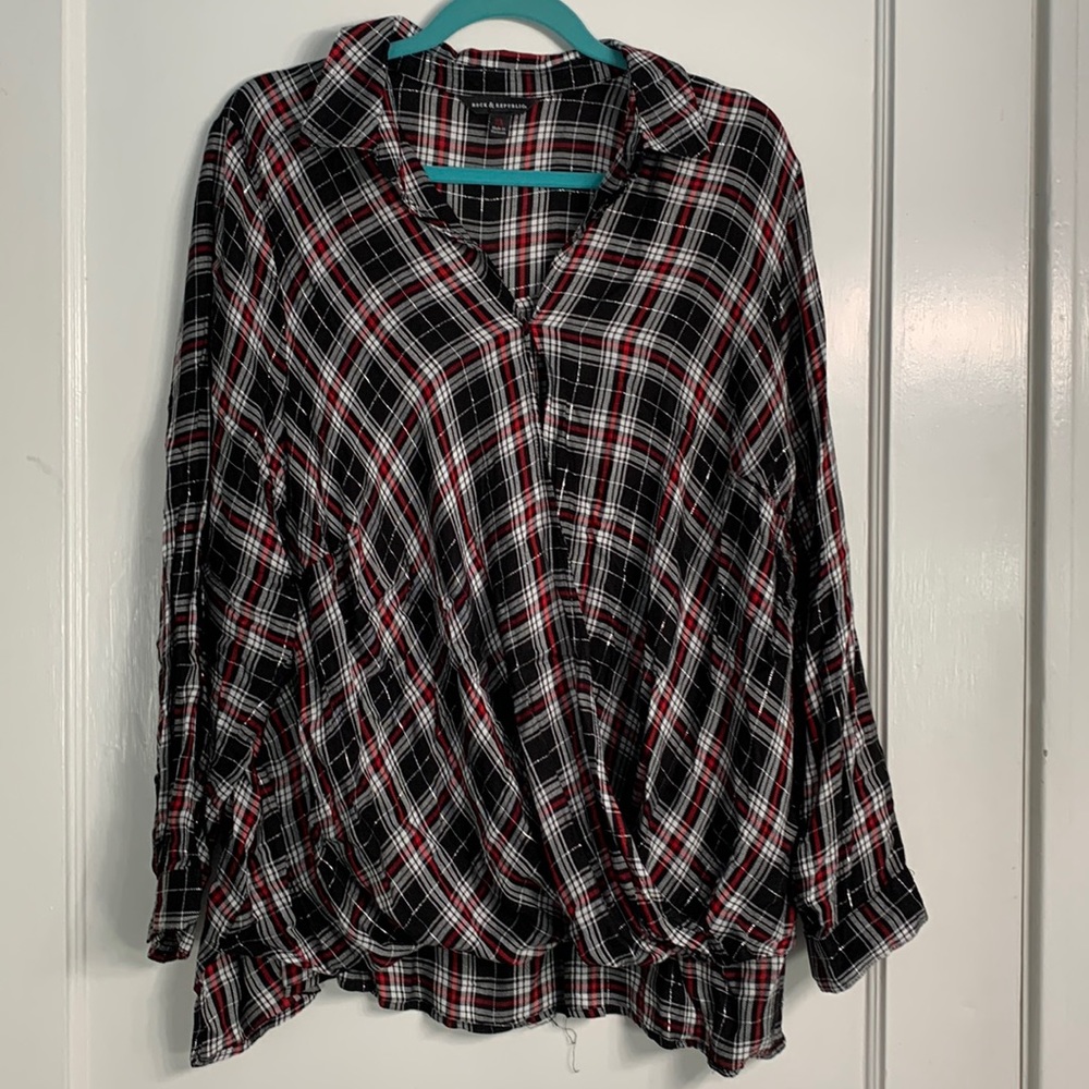 2X plaid wrap top